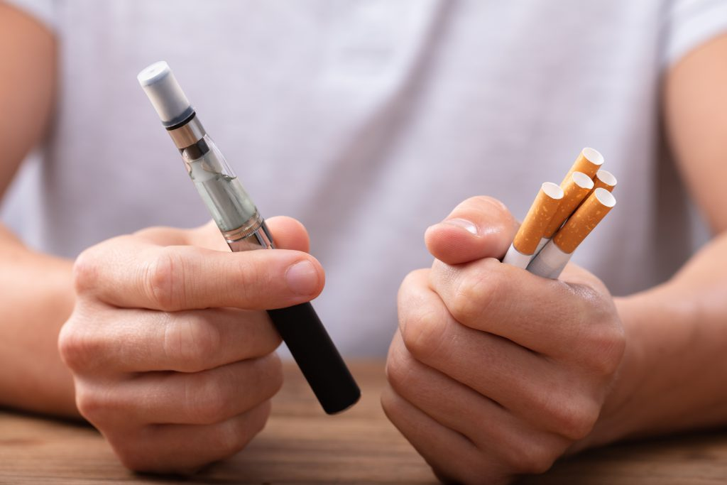 how does vaping affect your oral health